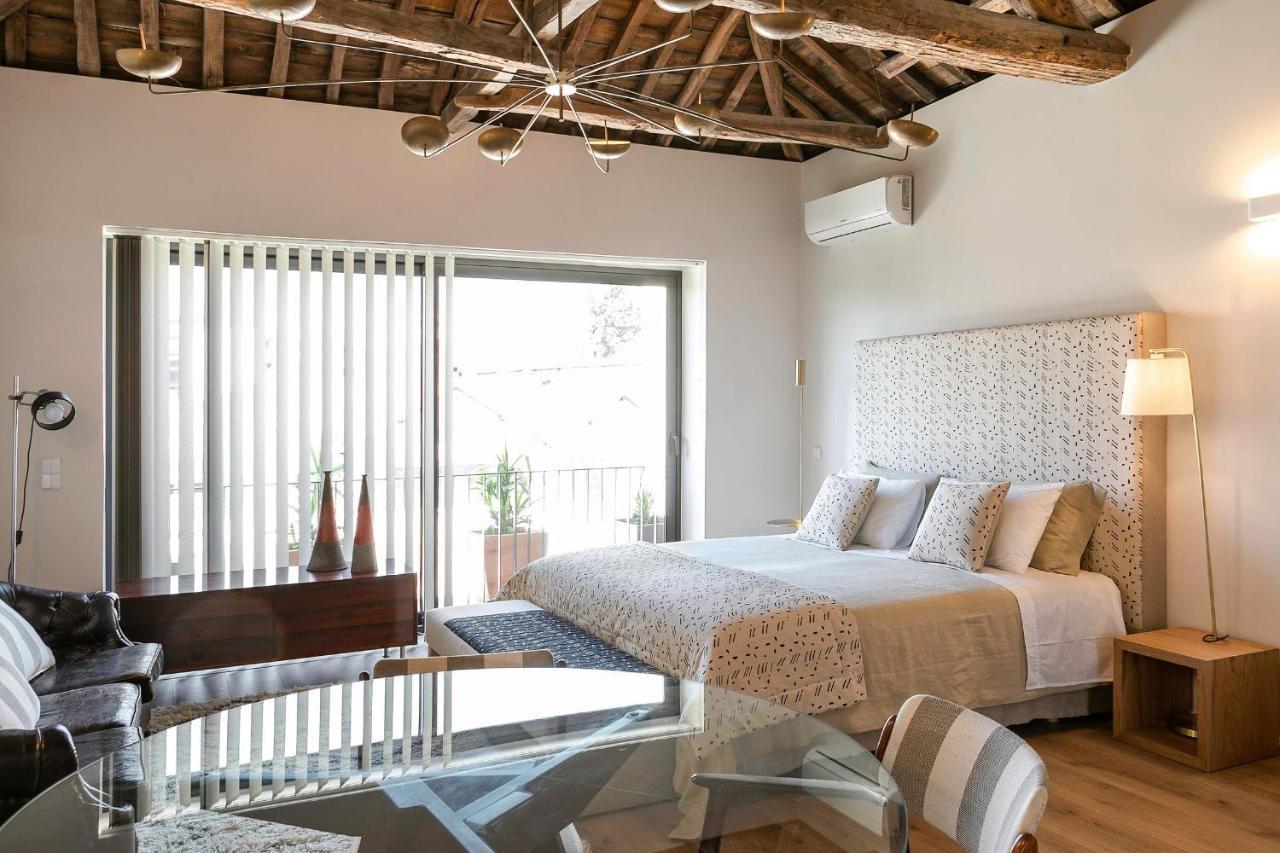 Palacio Fenizia - Bonfim 191 By Lovelystay Porto Bagian luar foto