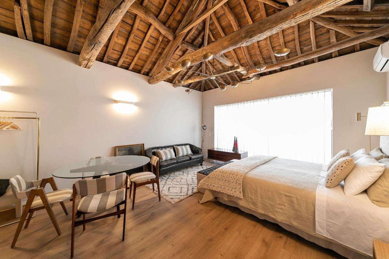Palacio Fenizia - Bonfim 191 By Lovelystay Porto Bagian luar foto
