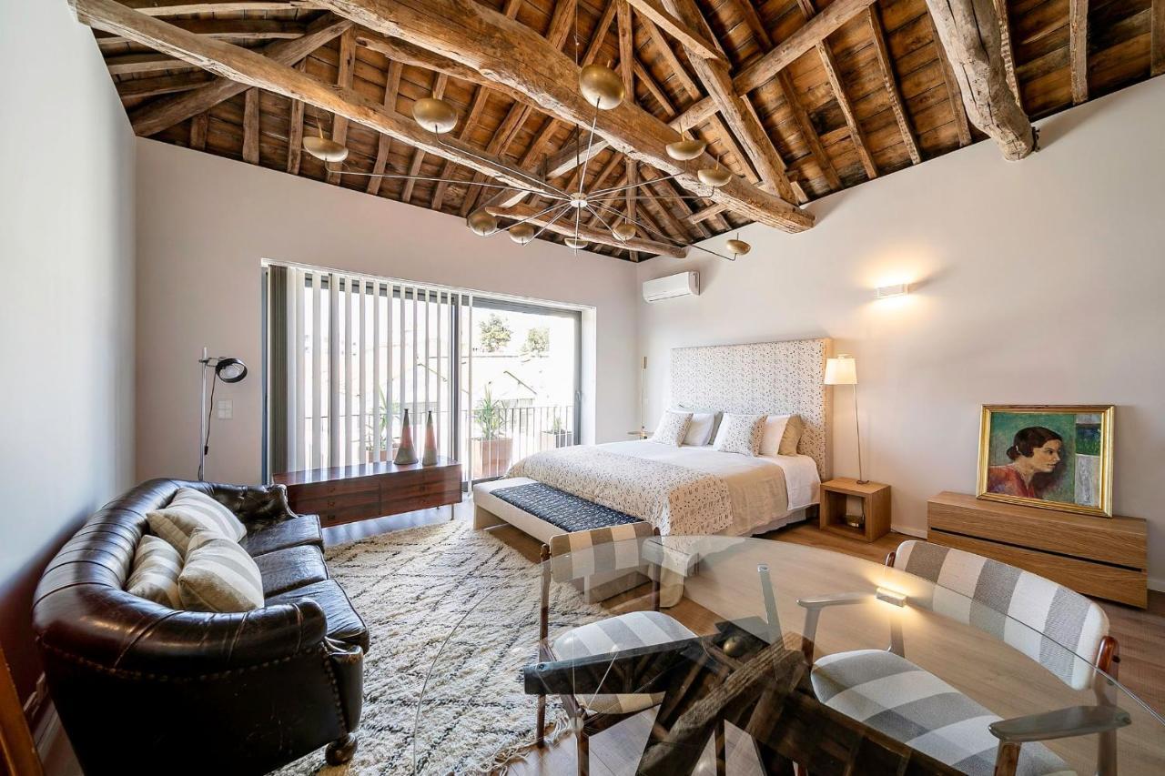 Palacio Fenizia - Bonfim 191 By Lovelystay Porto Bagian luar foto