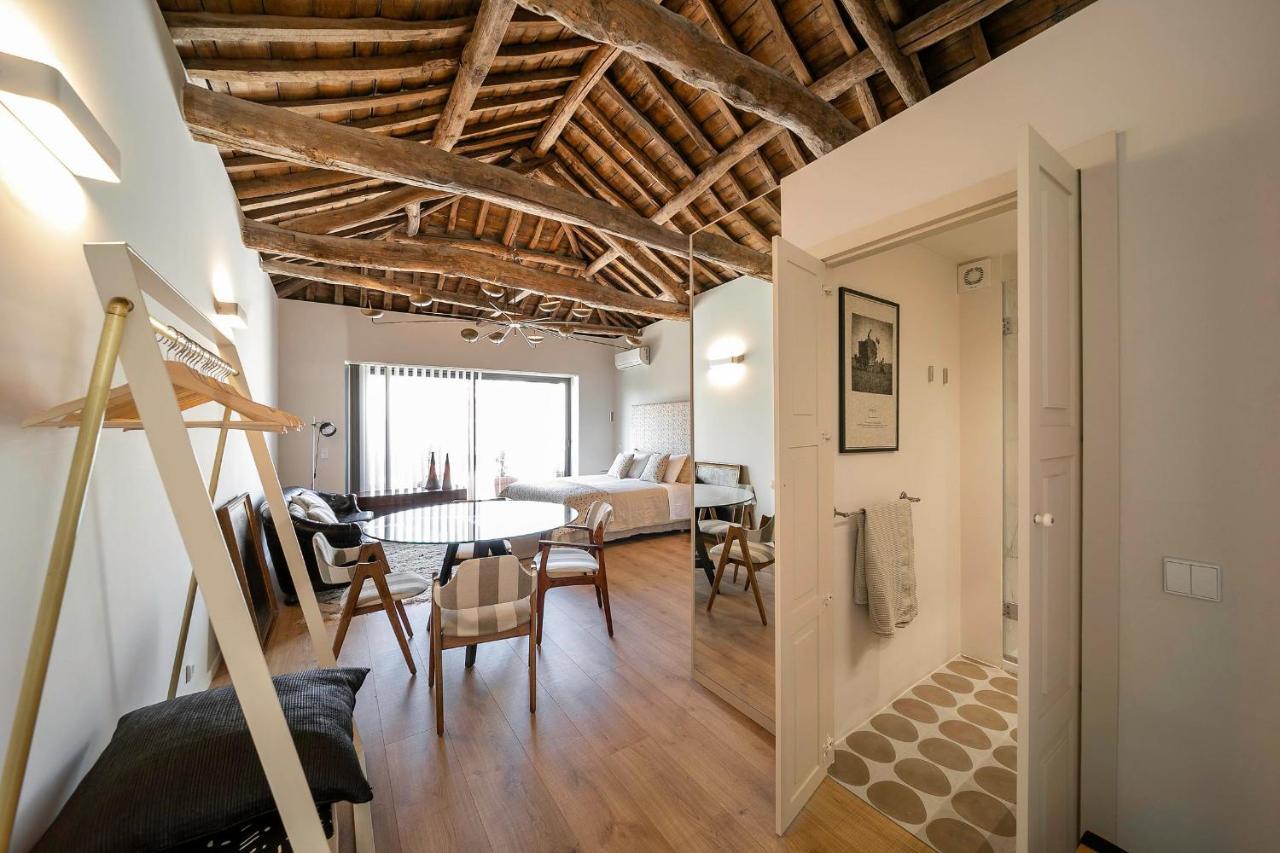 Palacio Fenizia - Bonfim 191 By Lovelystay Porto Bagian luar foto