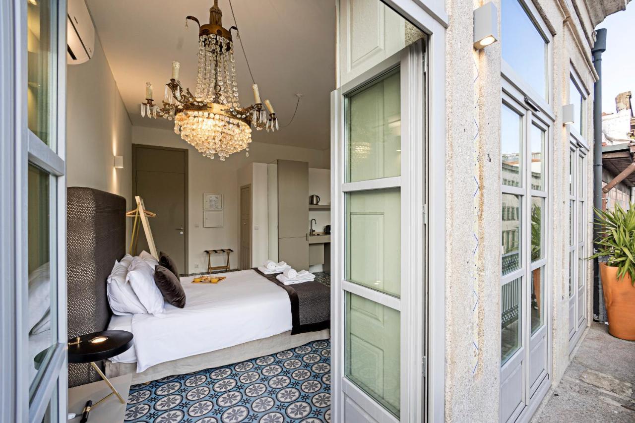 Palacio Fenizia - Bonfim 191 By Lovelystay Porto Bagian luar foto